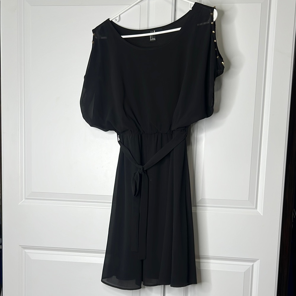 Forever 21 Black cocktail Dress